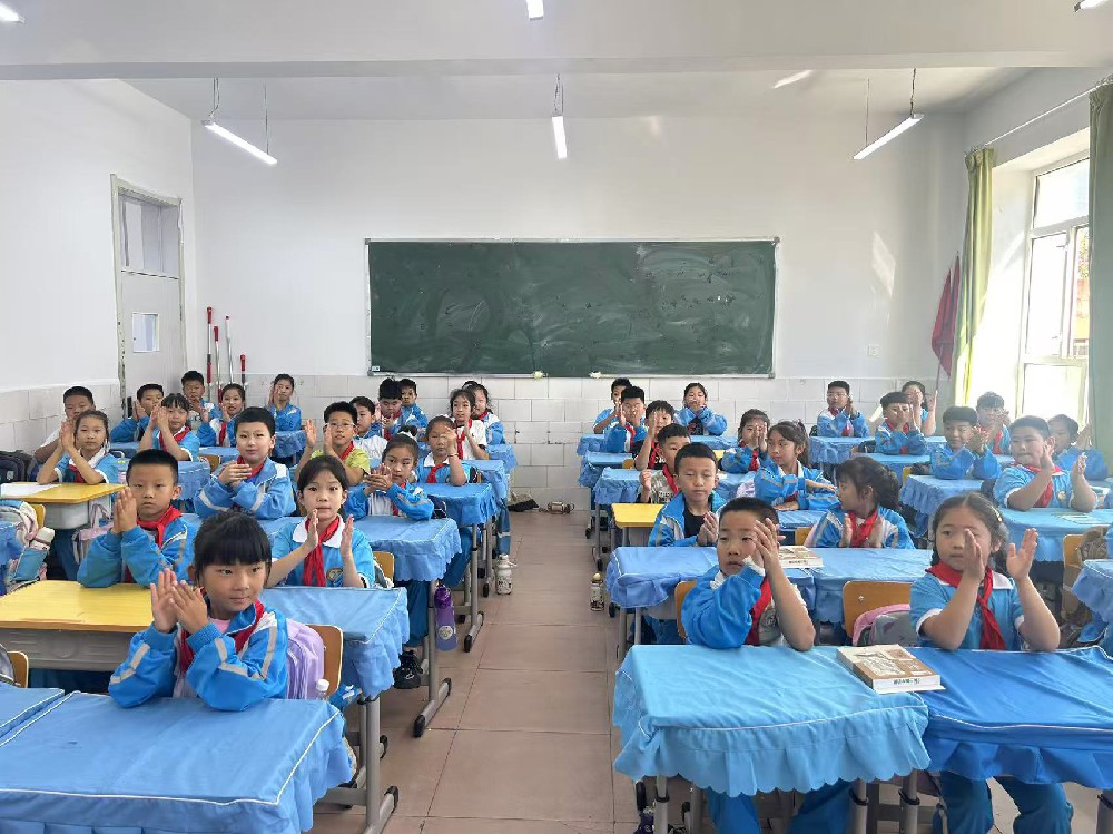 图片2.png 图片2.png